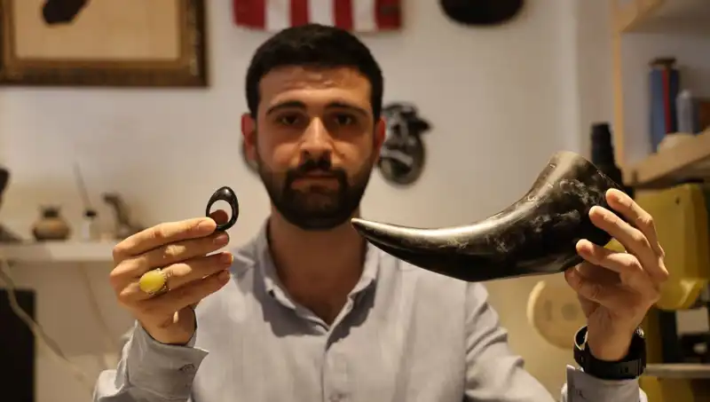 Türk Savaşçıların Efsanevi Ekipmanları: Manda Boynuzuyla Donatılmış Zırhlar