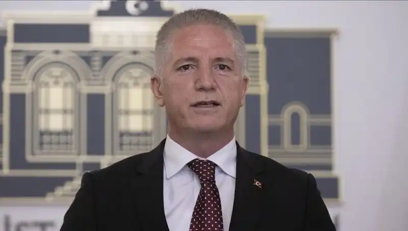 Vali Gül'den Dolandırıcılık Uyarısı: "İstismara Karşı Dikkatli Olun!"